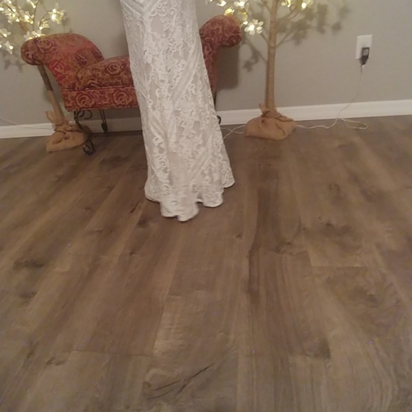 Gorgeous Ivory/ lace gown!! - Picture 6 of 8